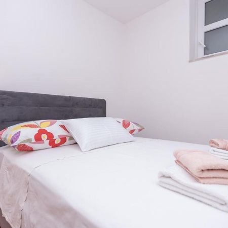 Palm Garden Apartment In Center With Big Terrace 斯普利特 外观 照片